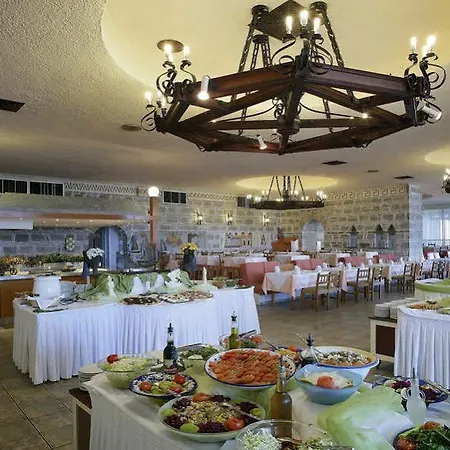 אתר נופש Ghotels Athos Palace