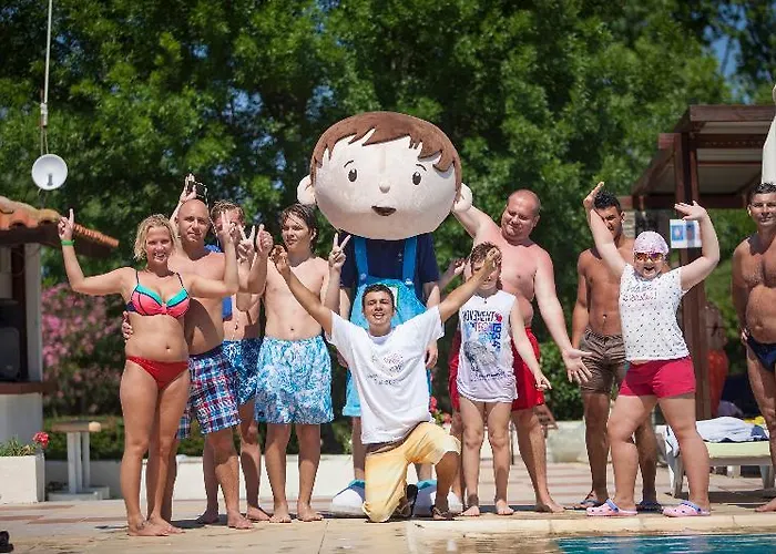 Ghotels Athos Palace 度假村 4*