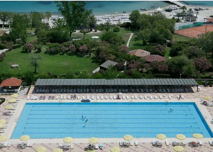 Ghotels Athos Palace Resort 4*