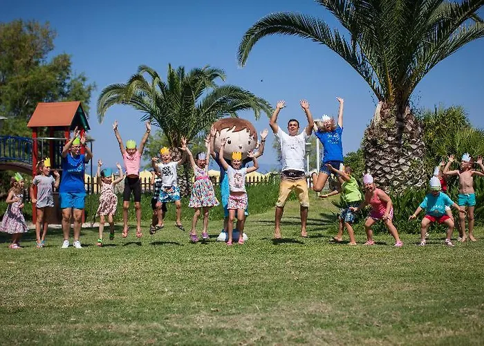 Resort Ghotels Athos Palace 4*